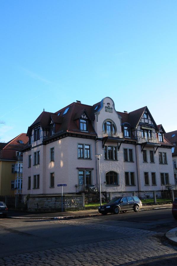 Wunderschoene In Sanierter Villa! Incl Wifi Dresden